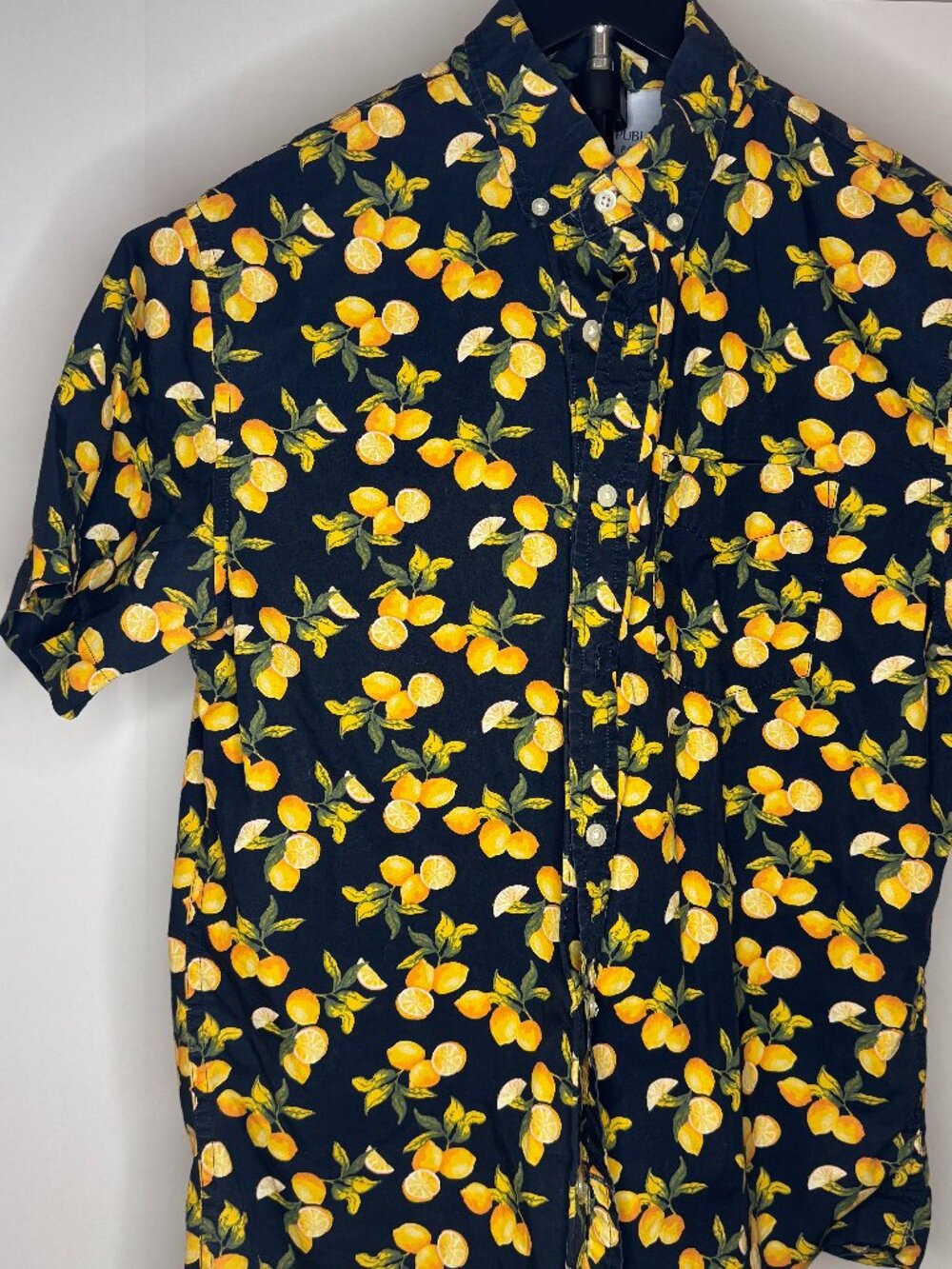 Banana Republic Luxe Touch Lemon Short-Sleeve (M)